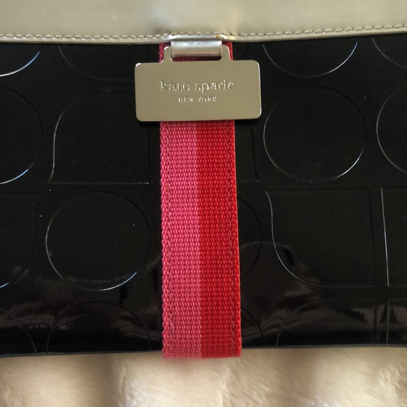 Kate Spade wristlet - Picture 2 of 4